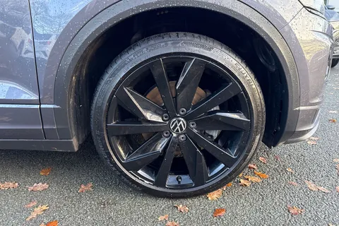 AF70UTL Volkswagen T-Roc 1.5 TSI R-Line 2dr DSG | Heated Seats | Beats Audio Thumbnail #9