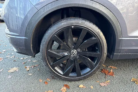 AF70UTL Volkswagen T-Roc 1.5 TSI R-Line 2dr DSG | Heated Seats | Beats Audio Thumbnail #10