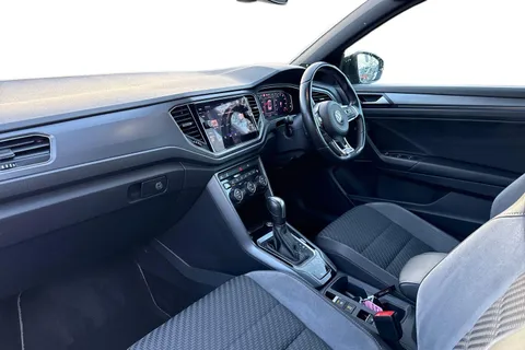 AF70UTL Volkswagen T-Roc 1.5 TSI R-Line 2dr DSG | Heated Seats | Beats Audio Thumbnail #14