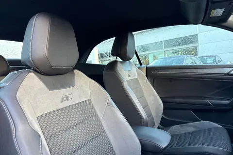 AF70UTL Volkswagen T-Roc 1.5 TSI R-Line 2dr DSG | Heated Seats | Beats Audio Thumbnail #23
