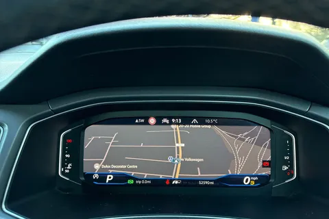 AF70UTL Volkswagen T-Roc 1.5 TSI R-Line 2dr DSG | Heated Seats | Beats Audio Thumbnail #25