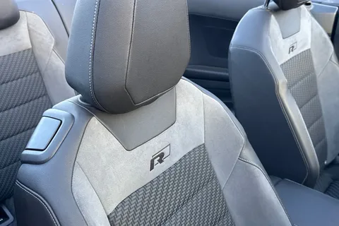 AF70UTL Volkswagen T-Roc 1.5 TSI R-Line 2dr DSG | Heated Seats | Beats Audio Thumbnail #37