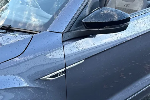 AF70UTL Volkswagen T-Roc 1.5 TSI R-Line 2dr DSG | Heated Seats | Beats Audio Thumbnail #41