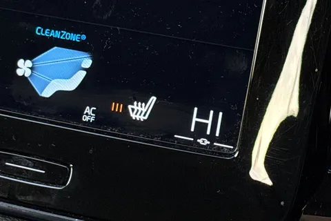 LO70OXW Volvo Xc40 2.0 B4P Inscription Pro 5dr Auto Thumbnail #45