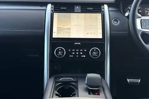 15 of 50 for Land Rover Discovery 3.0 D300 Dynamic HSE 5dr