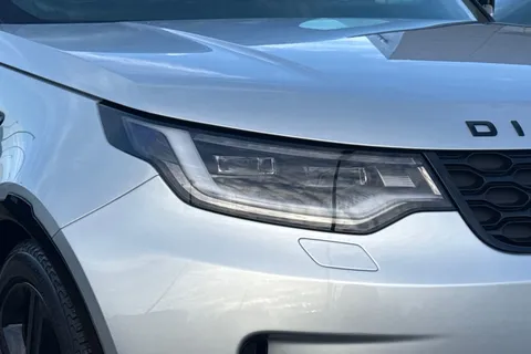 18 of 50 for Land Rover Discovery 3.0 D300 Dynamic HSE 5dr