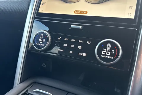 23 of 50 for Land Rover Discovery 3.0 D300 Dynamic HSE 5dr