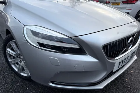 YY17JBX Volvo V40 2.0 D2 Inscription Euro 6 (s/s) 5dr Thumbnail #48