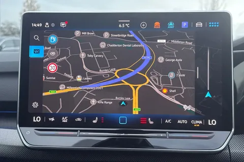 DE75GUF Volkswagen Golf 2.0 TSI 333 R 4Motion 5dr DSG Thumbnail #18