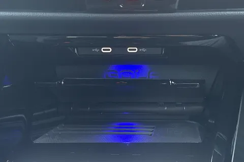 DE75GUF Volkswagen Golf 2.0 TSI 333 R 4Motion 5dr DSG Thumbnail #38