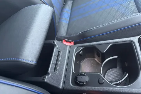 DE75GUF Volkswagen Golf 2.0 TSI 333 R 4Motion 5dr DSG Thumbnail #40