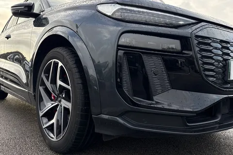 KS74PSO Audi Sq6 E-Tron SQ6 SUV Edition 1 e-tron 360,00 kW Thumbnail #8