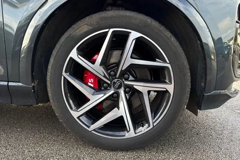 KS74PSO Audi Sq6 E-Tron SQ6 SUV Edition 1 e-tron 360,00 kW Thumbnail #12