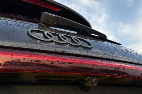 KS74PSO Audi Sq6 E-Tron SQ6 SUV Edition 1 e-tron 360,00 kW Thumbnail #24