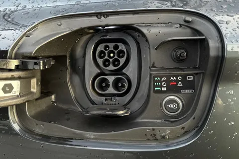 KS74PSO Audi Sq6 E-Tron SQ6 SUV Edition 1 e-tron 360,00 kW Thumbnail #28