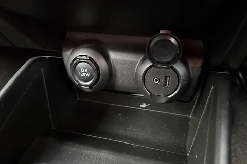 PE69DNY Suzuki Swift 1.2 Dualjet Attitude Euro 6 (s/s) 5dr Thumbnail #42