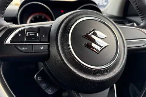 PE69DNY Suzuki Swift 1.2 Dualjet Attitude Euro 6 (s/s) 5dr Thumbnail #43