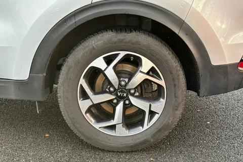 DS20OHH Kia Sportage 1.6 GDi ISG 2 5dr Thumbnail #14