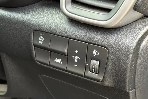 DS20OHH Kia Sportage 1.6 GDi ISG 2 5dr Thumbnail #31