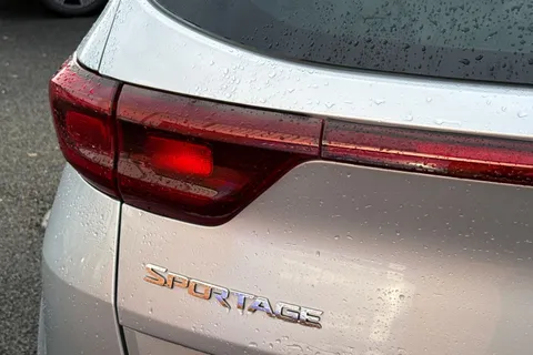 DS20OHH Kia Sportage 1.6 GDi ISG 2 5dr Thumbnail #33