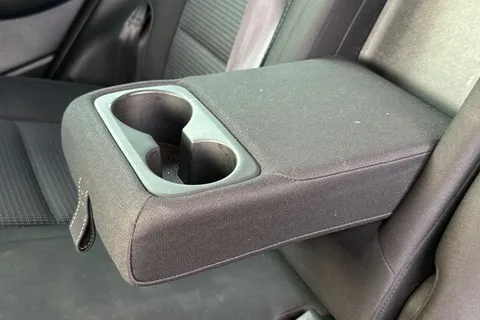 DS20OHH Kia Sportage 1.6 GDi ISG 2 5dr Thumbnail #36