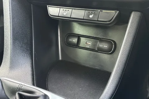 DS20OHH Kia Sportage 1.6 GDi ISG 2 5dr Thumbnail #47