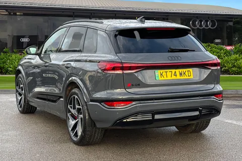 KT74WKD Audi Sq6 E-Tron SQ6 SUV Edition 1 e-tron  360,00 kW Thumbnail #2