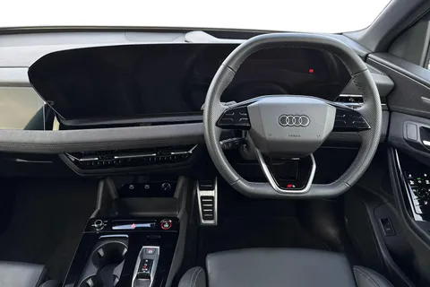 KT74WKD Audi Sq6 E-Tron SQ6 SUV Edition 1 e-tron  360,00 kW Thumbnail #17