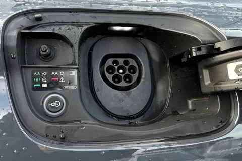 KT74WKD Audi Sq6 E-Tron SQ6 SUV Edition 1 e-tron  360,00 kW Thumbnail #27