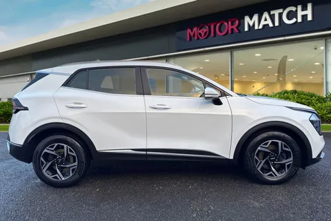 AK72KUC Kia Sportage 1.6 T-GDi 2 Euro 6 (s/s) 5dr Thumbnail #4