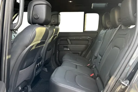 KW74HKH Land Rover Defender 110 3.0 D350 X-Dynamic HSE 5dr Thumbnail #5