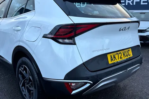 AK72KUC Kia Sportage 1.6 T-GDi 2 Euro 6 (s/s) 5dr Thumbnail #8