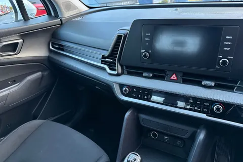 AK72KUC Kia Sportage 1.6 T-GDi 2 Euro 6 (s/s) 5dr Thumbnail #20