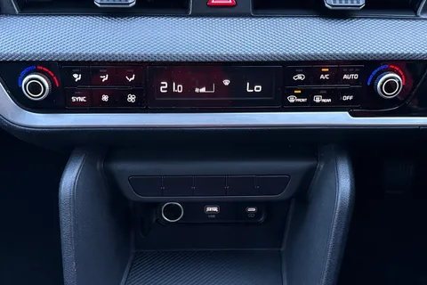 AK72KUC Kia Sportage 1.6 T-GDi 2 Euro 6 (s/s) 5dr Thumbnail #22