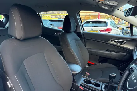 AK72KUC Kia Sportage 1.6 T-GDi 2 Euro 6 (s/s) 5dr Thumbnail #24