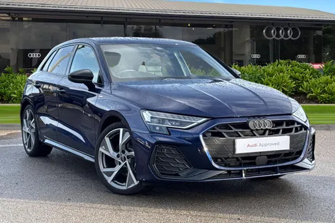 KT25YDS Audi A3 Black Edition 35 TFSI  150 PS S tronic Thumbnail #1