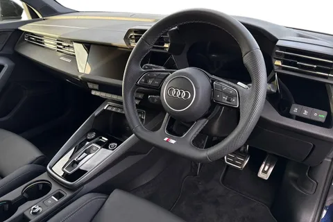 KT25YDS Audi A3 Black Edition 35 TFSI  150 PS S tronic Thumbnail #7