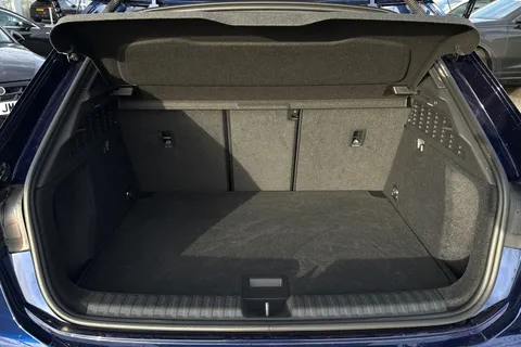 KT25YDS Audi A3 Black Edition 35 TFSI  150 PS S tronic Thumbnail #9