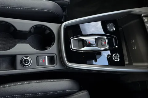 KT25YDS Audi A3 Black Edition 35 TFSI  150 PS S tronic Thumbnail #19