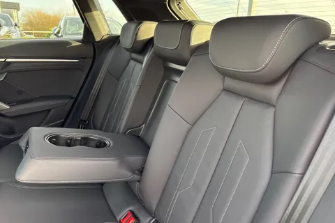 KT25YDS Audi A3 Black Edition 35 TFSI  150 PS S tronic Thumbnail #32