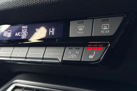 KT25YDS Audi A3 Black Edition 35 TFSI  150 PS S tronic Thumbnail #39