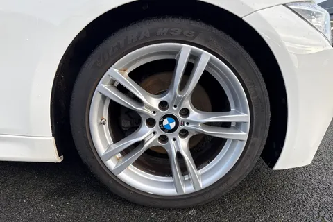 YG16TJO BMW 3 Series 2.0 320d M Sport Auto Euro 6 (s/s) 4dr Thumbnail #9