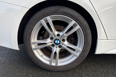 YG16TJO BMW 3 Series 2.0 320d M Sport Auto Euro 6 (s/s) 4dr Thumbnail #10