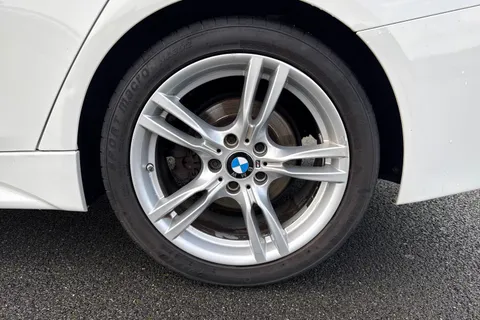 YG16TJO BMW 3 Series 2.0 320d M Sport Auto Euro 6 (s/s) 4dr Thumbnail #11