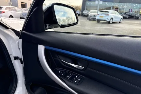 YG16TJO BMW 3 Series 2.0 320d M Sport Auto Euro 6 (s/s) 4dr Thumbnail #20