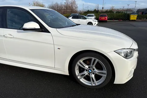 YG16TJO BMW 3 Series 2.0 320d M Sport Auto Euro 6 (s/s) 4dr Thumbnail #36