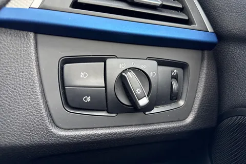 YG16TJO BMW 3 Series 2.0 320d M Sport Auto Euro 6 (s/s) 4dr Thumbnail #42