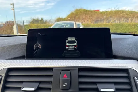 YG16TJO BMW 3 Series 2.0 320d M Sport Auto Euro 6 (s/s) 4dr Thumbnail #54