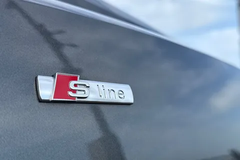 YF20YRO Audi Q3 S line 35 TFSI 150 PS 6-speed Thumbnail #24