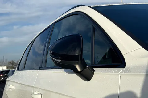 FN73UXT Volkswagen Touareg 3.0 V6 TDI 4Motion 286 Black Edition 5dr Tip Auto Thumbnail #26